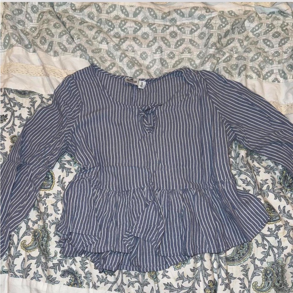Hollister crop top